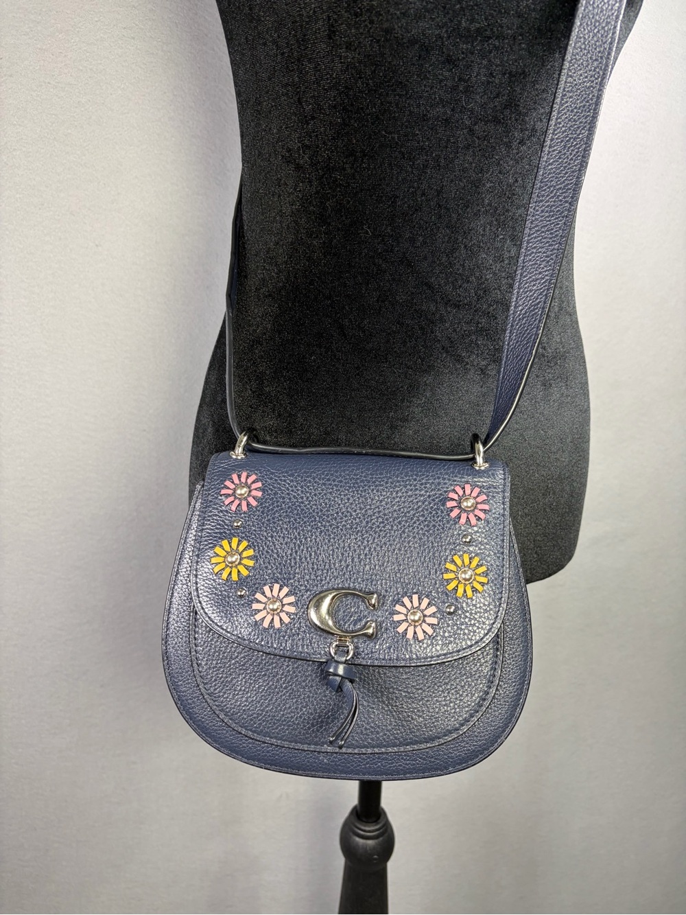 Coach Remi Saddle Bag with Whipstitch Daisy Applique